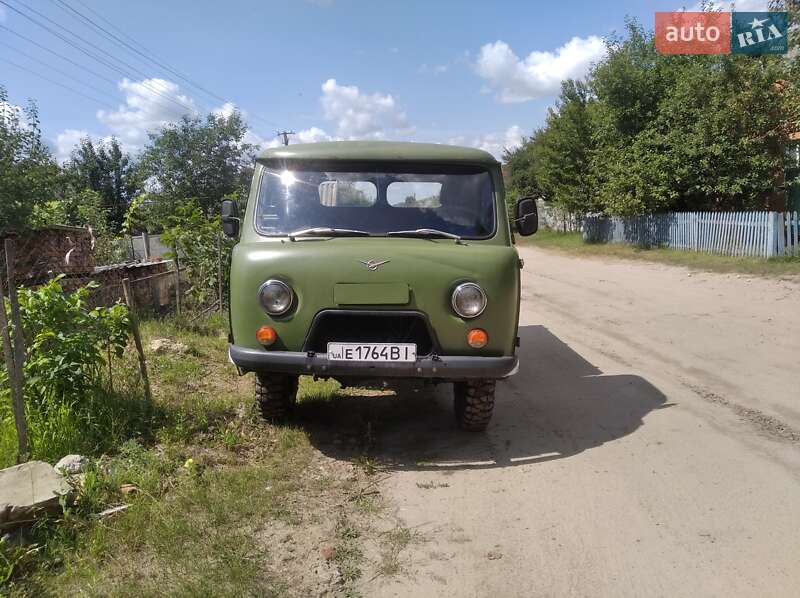 Борт УАЗ 3303 1988 в Сумах