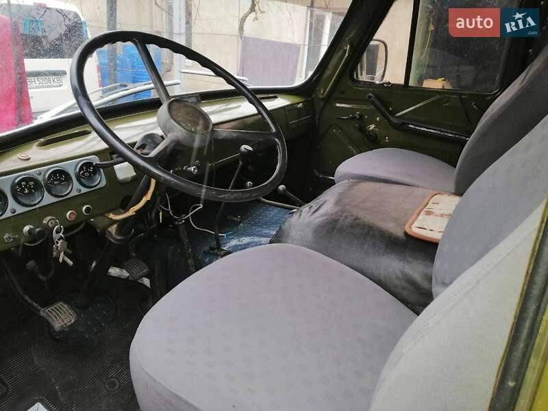 Борт УАЗ 3303 1995 в Ананьеве
