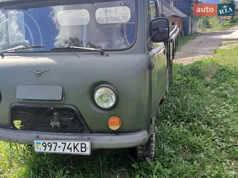 УАЗ 3303