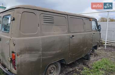Внедорожник / Кроссовер УАЗ 3741 1990 в 