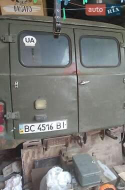Внедорожник / Кроссовер УАЗ 3741 1991 в 