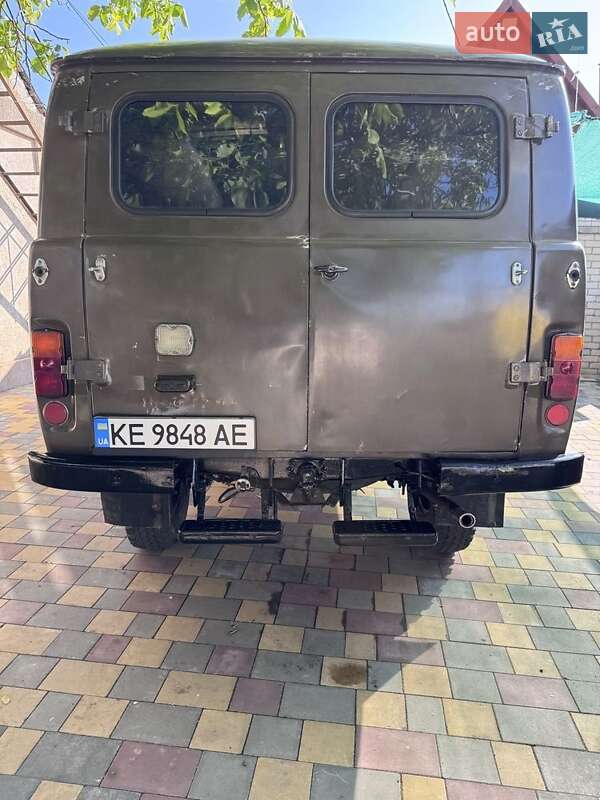 Универсал УАЗ 3741 1988 в Синельниково