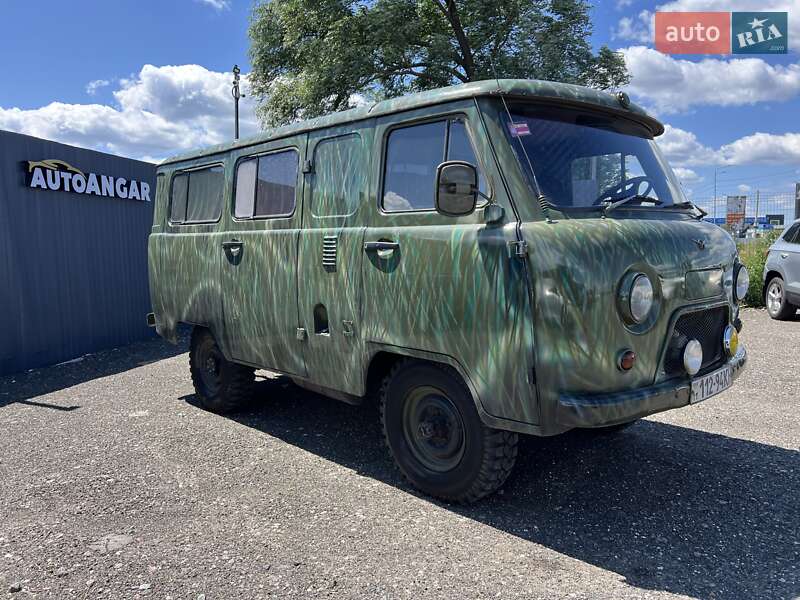 Универсал УАЗ 452 пас 1975 в Киеве