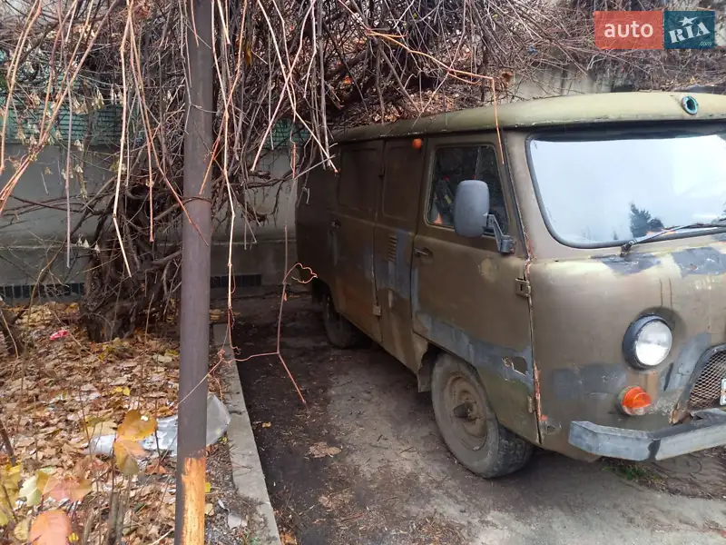 УАЗ 452