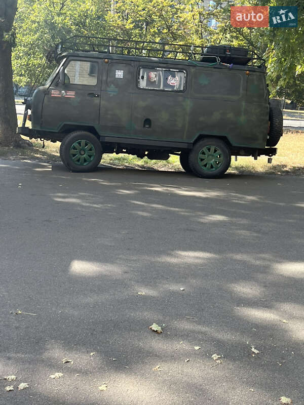 Вантажний фургон УАЗ 452 1986 в Києві