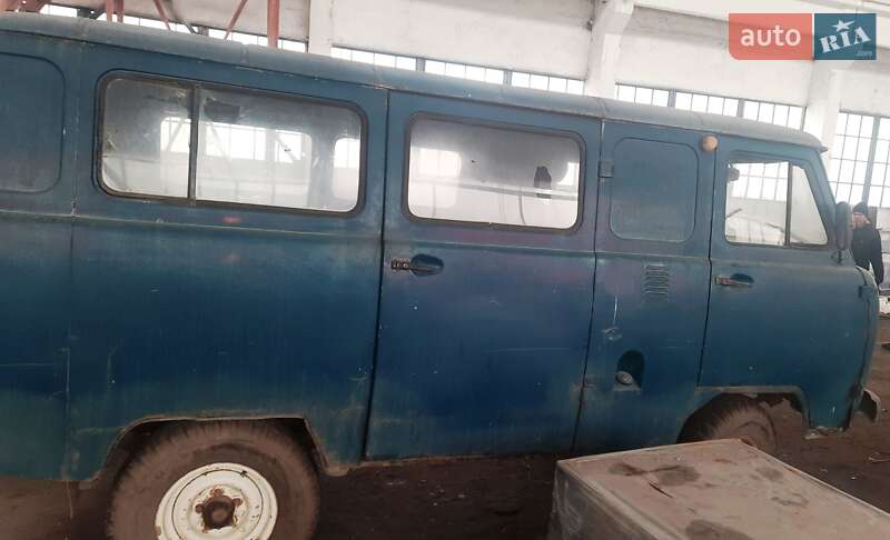 Позашляховик / Кросовер УАЗ 452 1983 в Кривому Розі фото 5 Позашляховик / Кросовер УАЗ 452 1983 в Кривому Розі