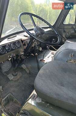 Внедорожник / Кроссовер УАЗ 452 2005 в 