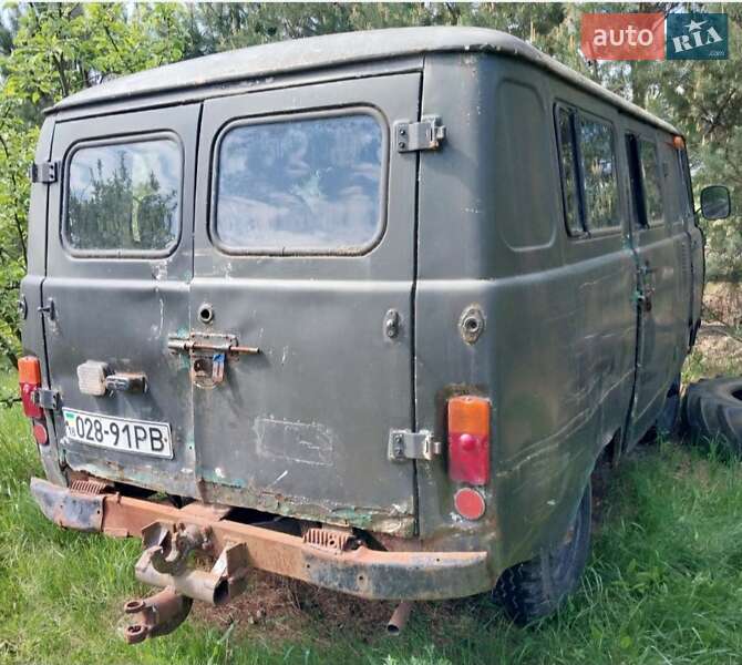 Внедорожник / Кроссовер УАЗ 452 1990 в Ковеле