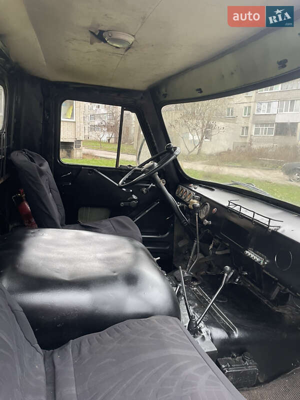 Позашляховик / Кросовер УАЗ 452 1978 в Сумах