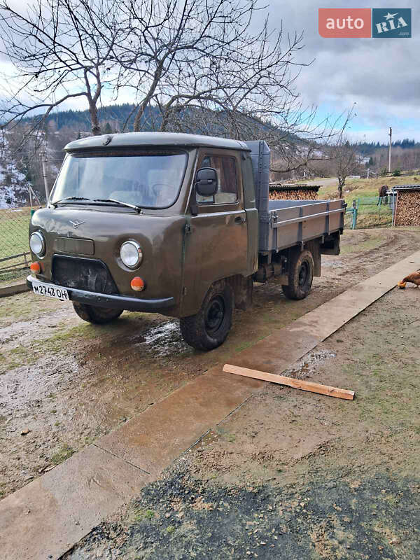 Борт УАЗ 452 1992 в Старом Самборе