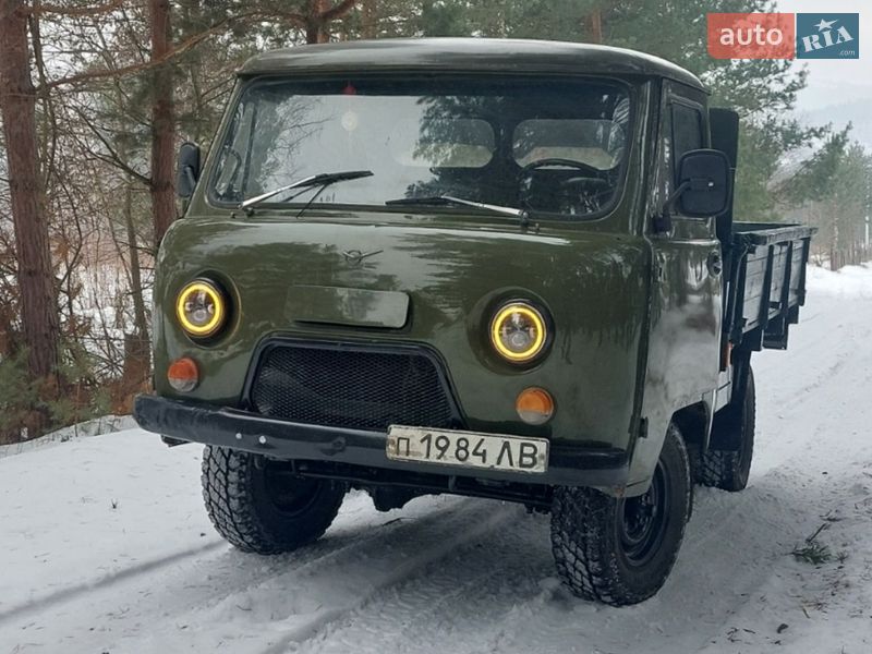 Пикап УАЗ 452 1984 в Ивано-Франковске