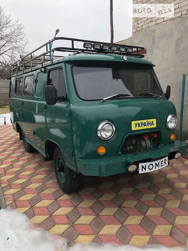 Микроавтобус УАЗ 452В 1984 в Днепре
