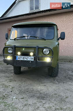 Микроавтобус УАЗ 452В 2003 в 