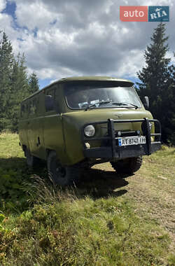 Микроавтобус УАЗ 452В 2003 в 
