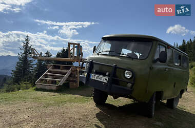 Микроавтобус УАЗ 452В 2003 в 
