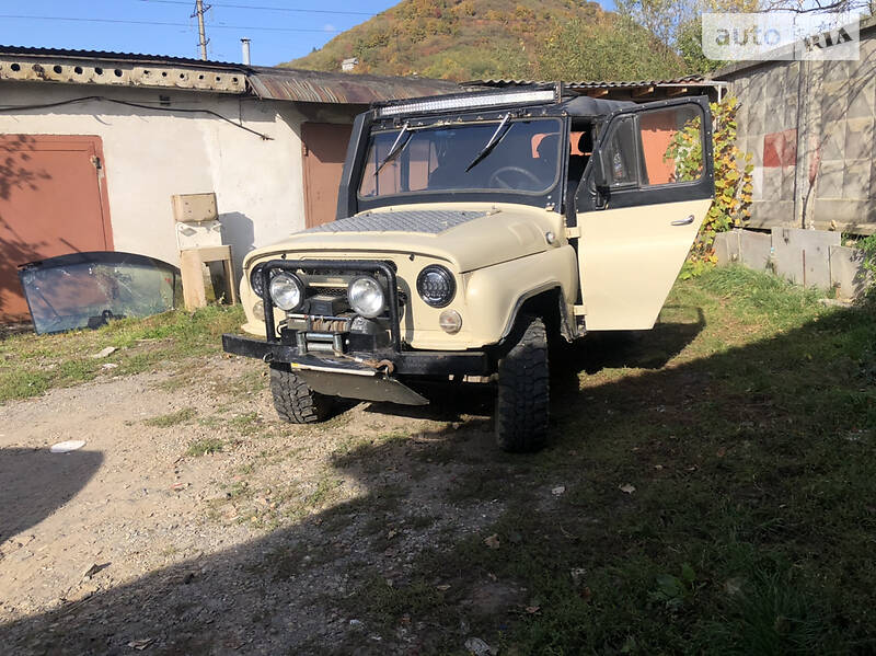 УАЗ 469