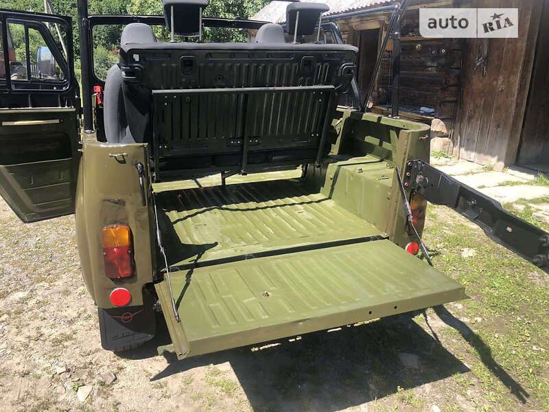 Седан УАЗ 469 1988 в Турці