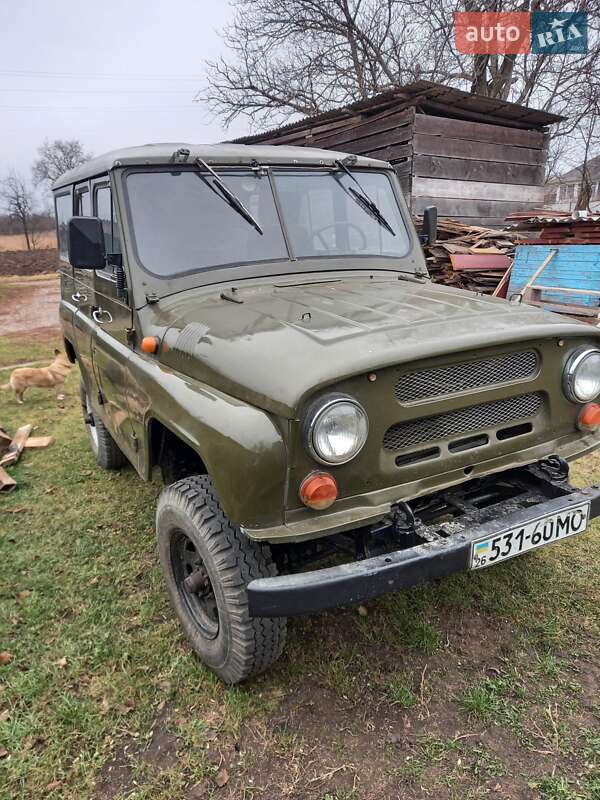 Позашляховик / Кросовер УАЗ 469 1973 в Чернівцях