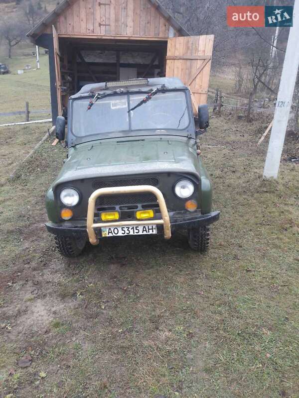 Универсал УАЗ 469 1991 в Косове