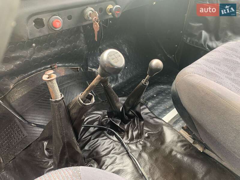 Позашляховик / Кросовер УАЗ 469 1985 в Києві фото 12 Позашляховик / Кросовер УАЗ 469 1985 в Києві