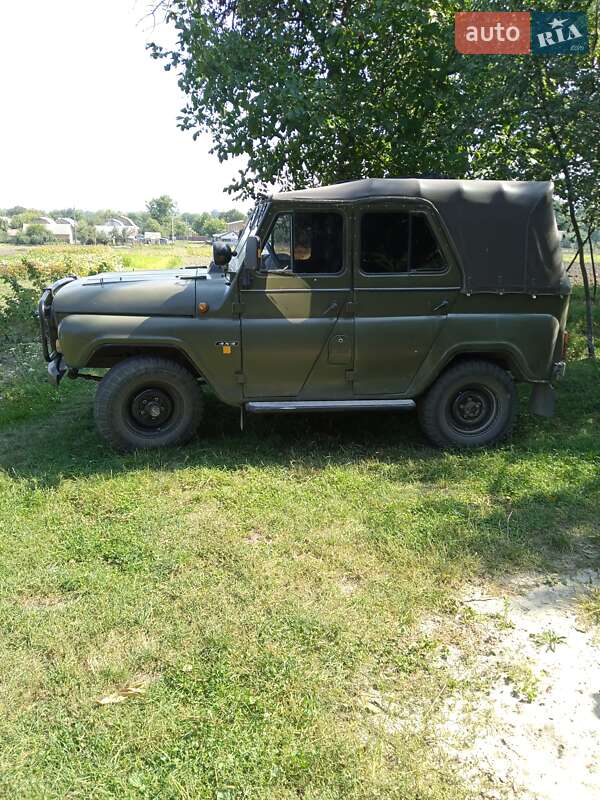 Позашляховик / Кросовер УАЗ 469 1979 в Городищеві