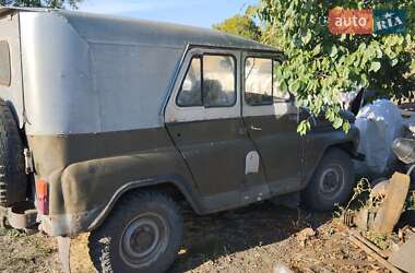 Внедорожник / Кроссовер УАЗ 469 1990 в 