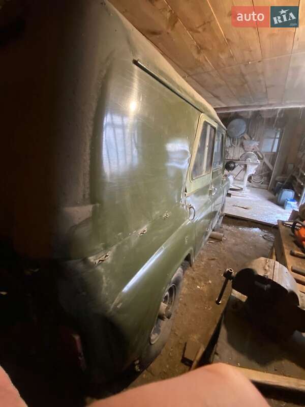 Универсал УАЗ 469 1977 в Коростене