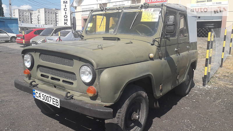 Внедорожник / Кроссовер УАЗ 469Б 1980 в 