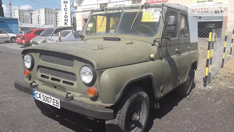 Внедорожник / Кроссовер УАЗ 469Б 1980 в 