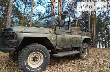 Позашляховик / Кросовер УАЗ 469Б 1977 в 