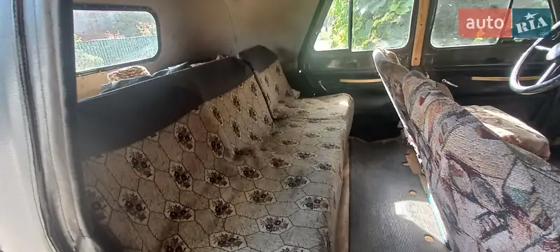 Внедорожник / Кроссовер УАЗ 469Б 1976 в 