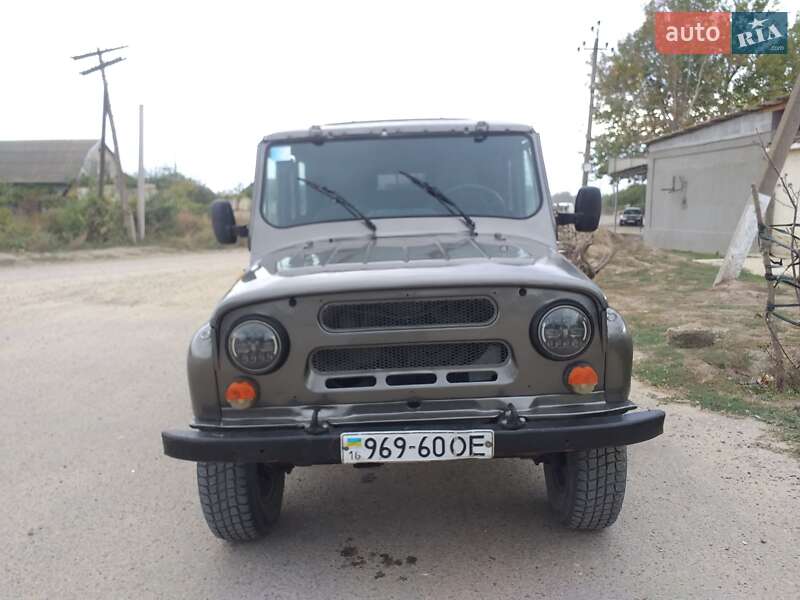 Позашляховик / Кросовер УАЗ 469Б 1988 в Біляївці