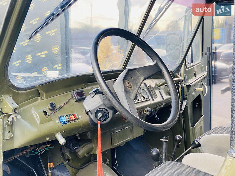 Позашляховик / Кросовер УАЗ 469Б 1977 в Харкові