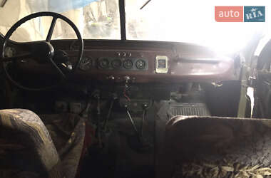Внедорожник / Кроссовер УАЗ 469Б 1975 в 