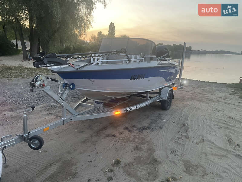 Катер UMS 450 2008 в Києві