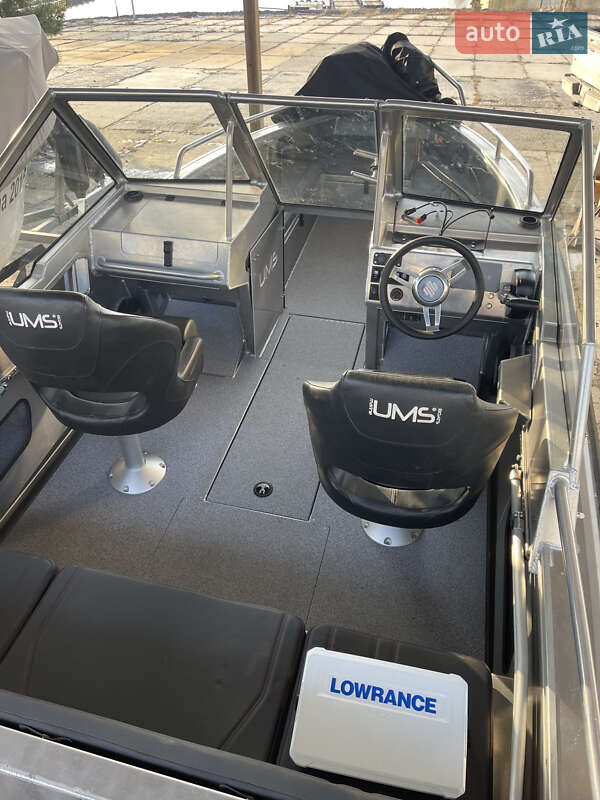 Катер UMS Tuna 585 DC 2021 в Киеве фото 14 Катер UMS Tuna 585 DC 2021 в Киеве