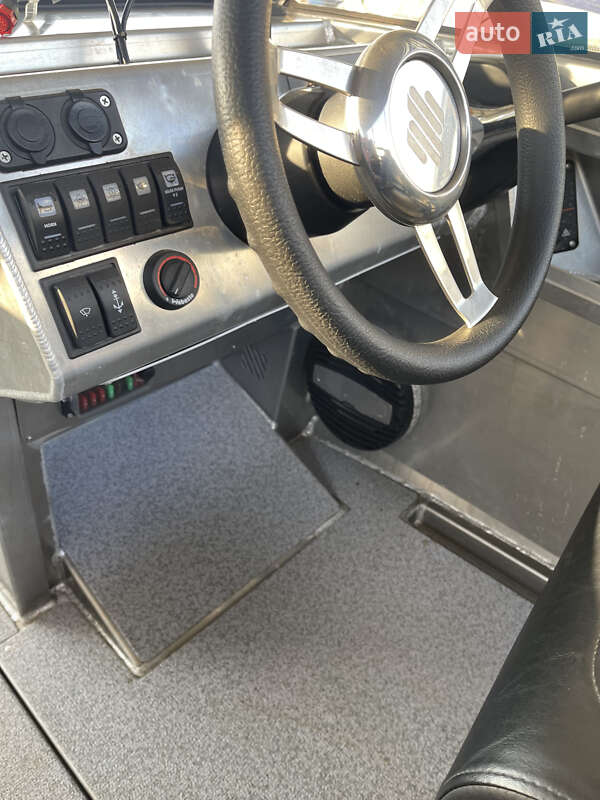 Катер UMS Tuna 585 DC 2021 в Киеве фото 18 Катер UMS Tuna 585 DC 2021 в Киеве