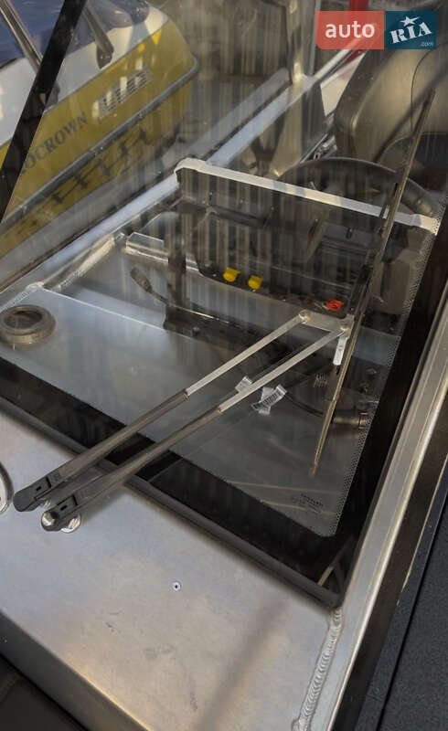 Катер UMS Tuna 585 DC 2021 в Киеве фото 34 Катер UMS Tuna 585 DC 2021 в Киеве