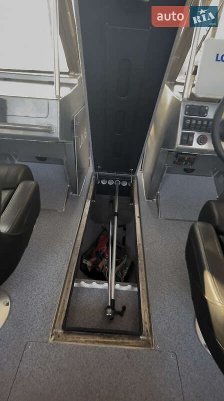 Катер UMS Tuna 585 DC 2021 в Киеве фото 39 Катер UMS Tuna 585 DC 2021 в Киеве