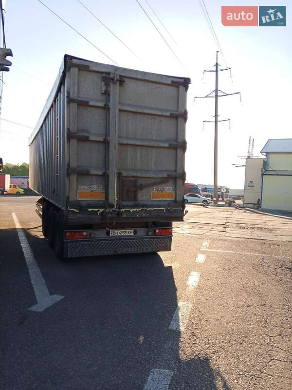 Самоскид напівпричіп United Trailers 608777 1999 в Одесі