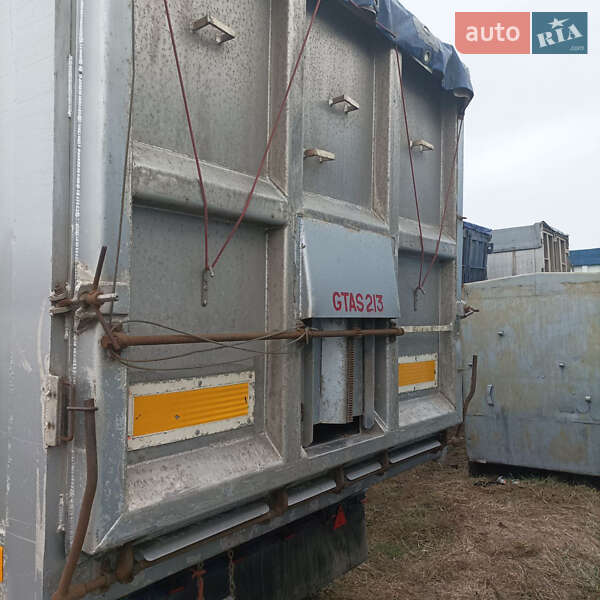 Самоскид напівпричіп United Trailers 804277 2005 в Ніжині