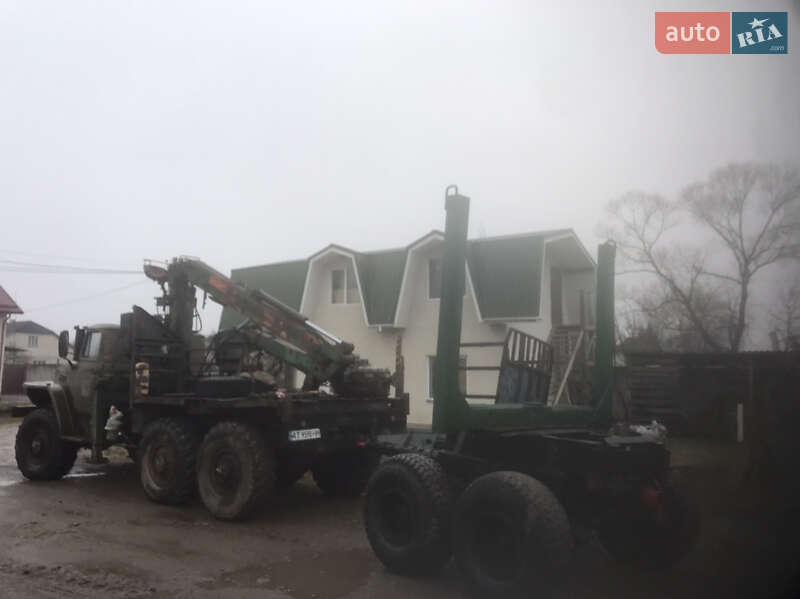 Лесовоз / Сортиментовоз Урал 4320 1990 в Стрые
