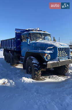 Самоскид Урал 4320 1991 в Долині