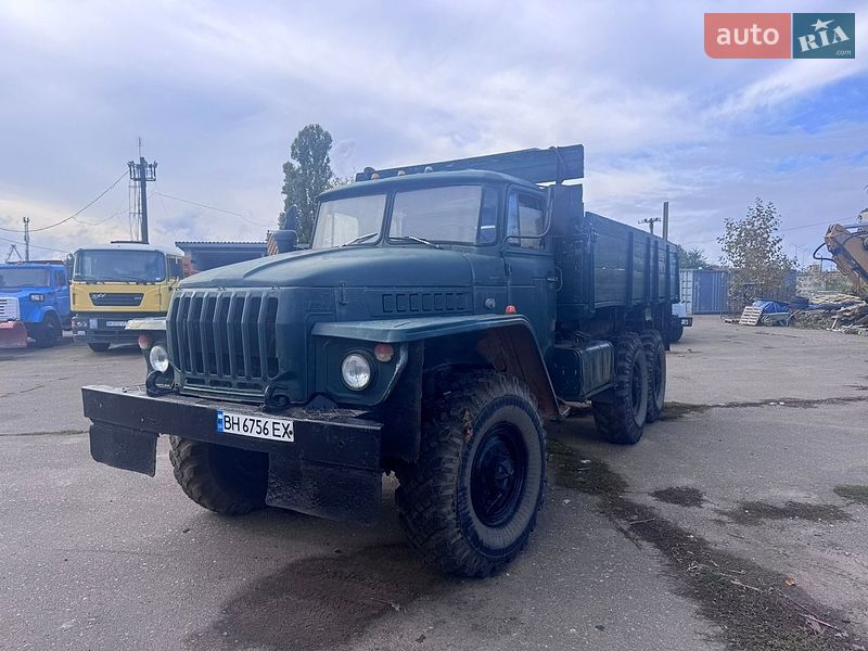 Тягач Урал 4320 1990 в Одесі