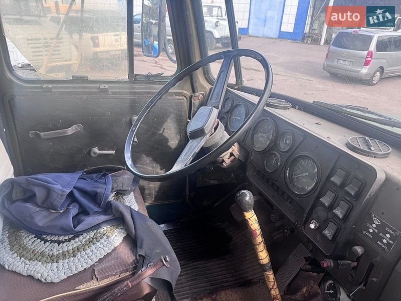 Тягач Урал 4320 1990 в Одесі