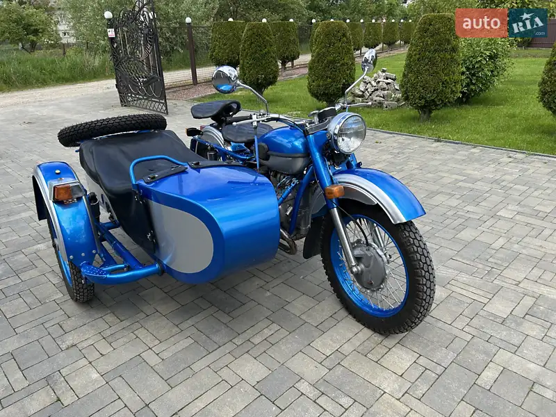 Мотоцикл с коляской Урал ИМЗ 1981 в 