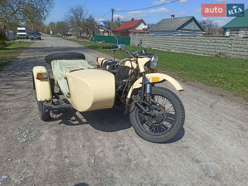 Мотоцикл с коляской Урал ИМЗ 1990 в Корце