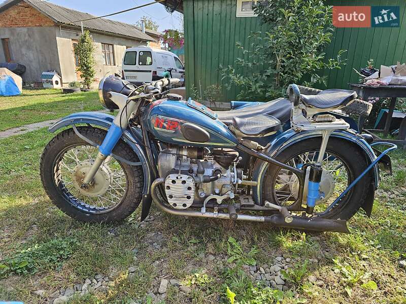 Мотоцикл с коляской Урал M 1953 в Черновцах