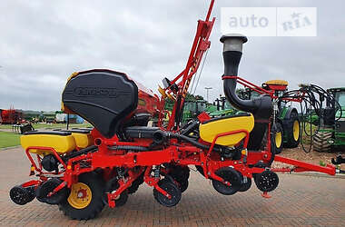 Сеялка точного высева пневматическа Vaderstad Tempo 2021 в Звенигородке