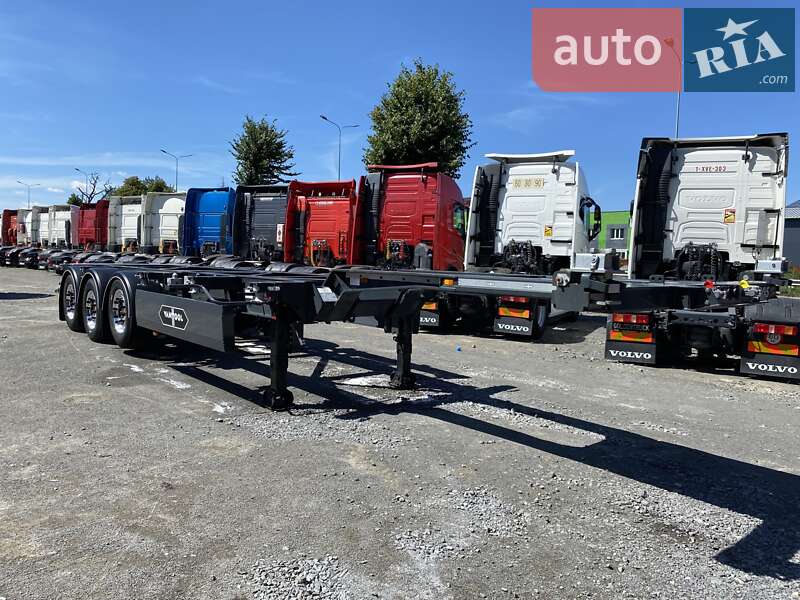2023 VAN-Hool 13V005, VIN YE1A3C002AA440004:plate — zdjęcie 1 (autoria)